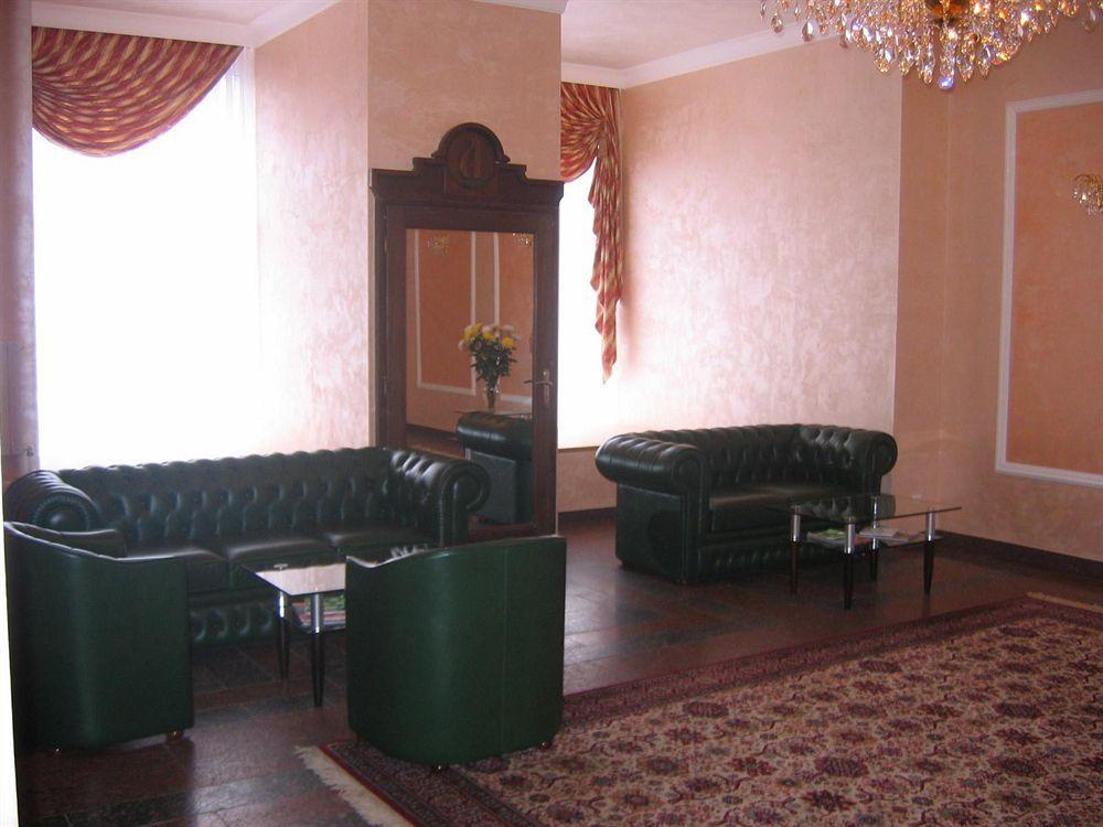 Astoria Hotel Днепър Интериор снимка