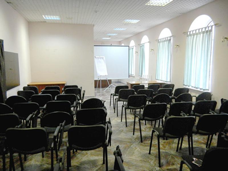 Astoria Hotel Днепър Екстериор снимка